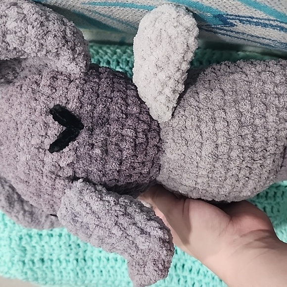 Sleepy Ellie - Picture 2 of 3